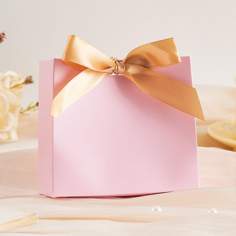 2025 European Style Wedding Candy Handbag Box - Elegant and Fresh Design