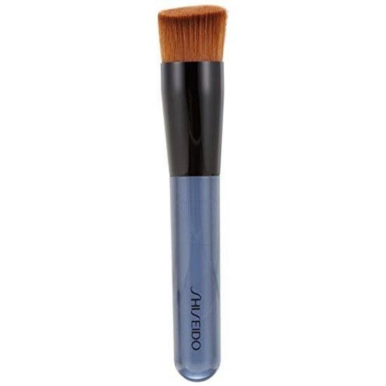 SHISEIDO Foundation Brush 131 (with dedicated case)