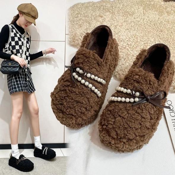 Fashion Luxury Sheep Fur Lined Loafers Women Lambswool Shoes Ladies Winter Slip On Furry Flats Cotton Wool Mocasine Femme Barefoot Boots