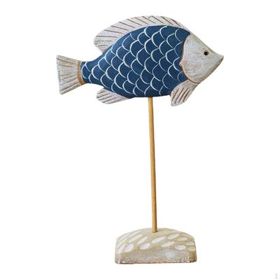 Fischskulptur auf einem Sockel, Dekorative Meereslebewesen-Platte, Rustikale Schreibtischfigur, Nautisch