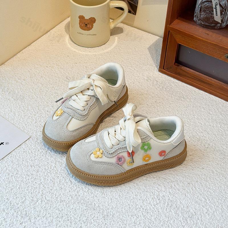 Children's Embroider Fashion Low Top Casual Sports Shoes Autumn New Girls' Comfortable Versatile Non Slip Lace Up Sneakers