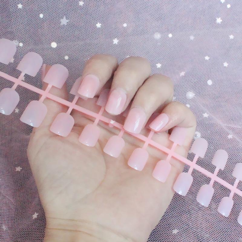 

24 шт./компл. DIY быстрые ногти с короткой плоской головкой, однотонные накладные ногти, разноцветные полоски, готовый маникюр, маникюр