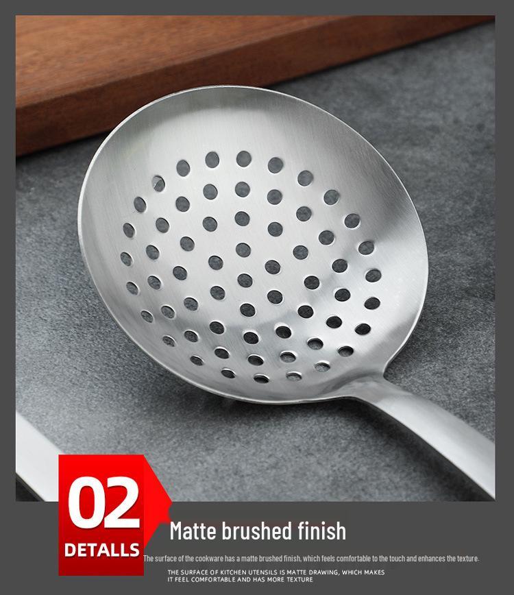 Stainless Steel Kitchen Utensil Set: Spatula, Frying Shovel, Soup Ladle & Slotted Spoon with Anti-Scald Wooden Handles.