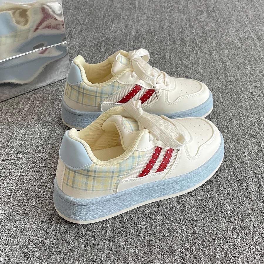 Niche board shoes, new spring and autumn thick-soled mesh breathable bread shoes