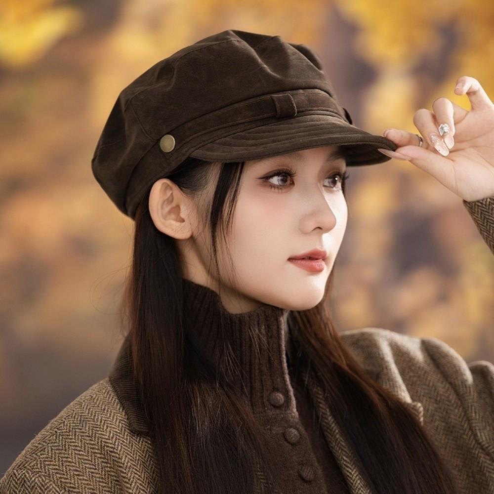 Flat Top Suede Berets Short Brim Painter Hat Casual Newsboy Hat  Women
