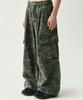 Städtisches Kleid Seiten Große Cargohose Camo