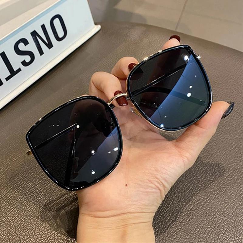 Oversize Square Sunglasses Women Men Retro Vintage Big Frame UV400 Protection Fashion Sun Glasses Black
