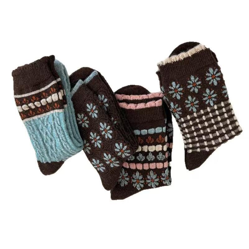 Autumn and Winter Style Woolen Mid-calf Socks, Women's Flower Versatile and Warm Lace Pile Socks