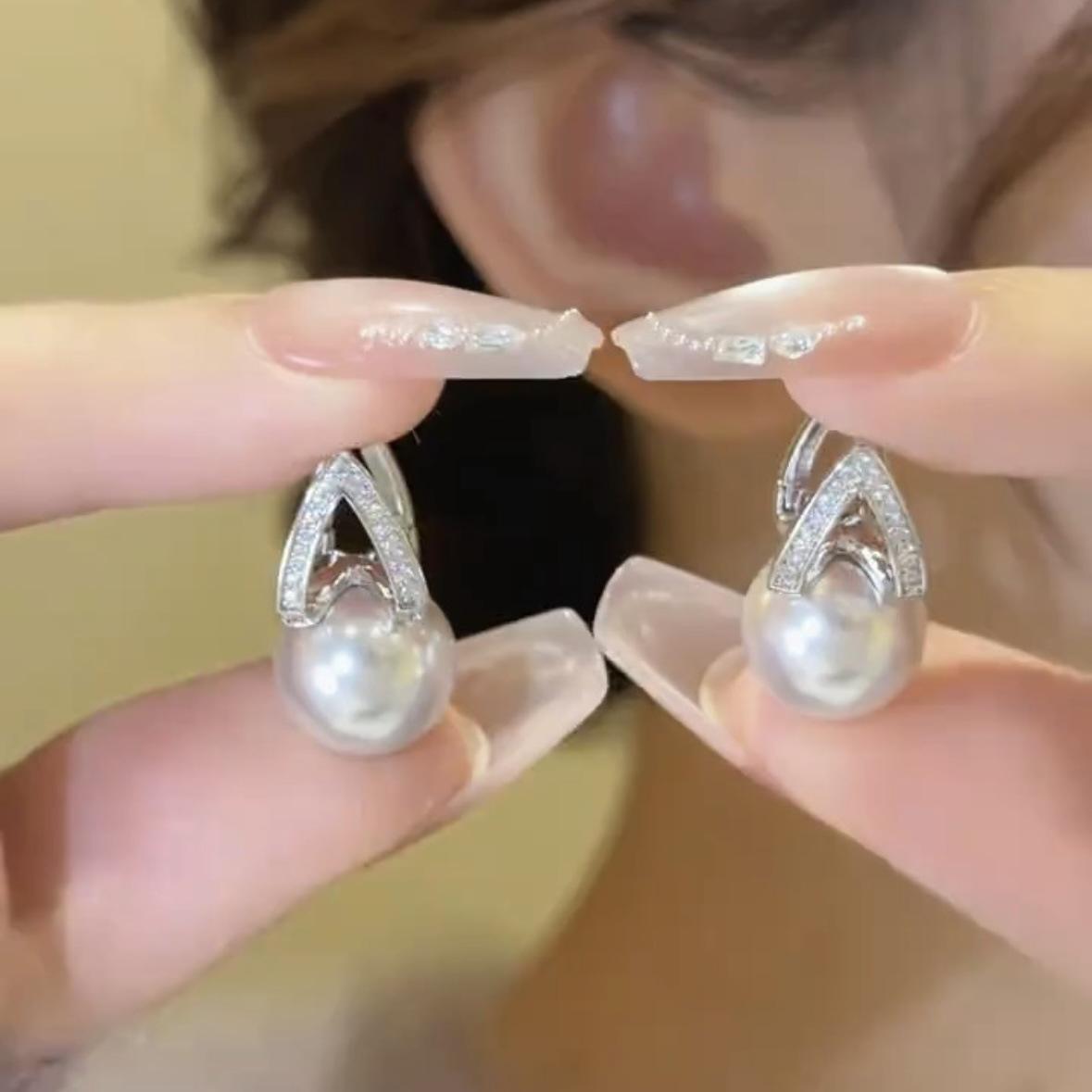 

Элегантные серьги с цирконом и жемчугом в французском ретро-стиле, люкс 2025