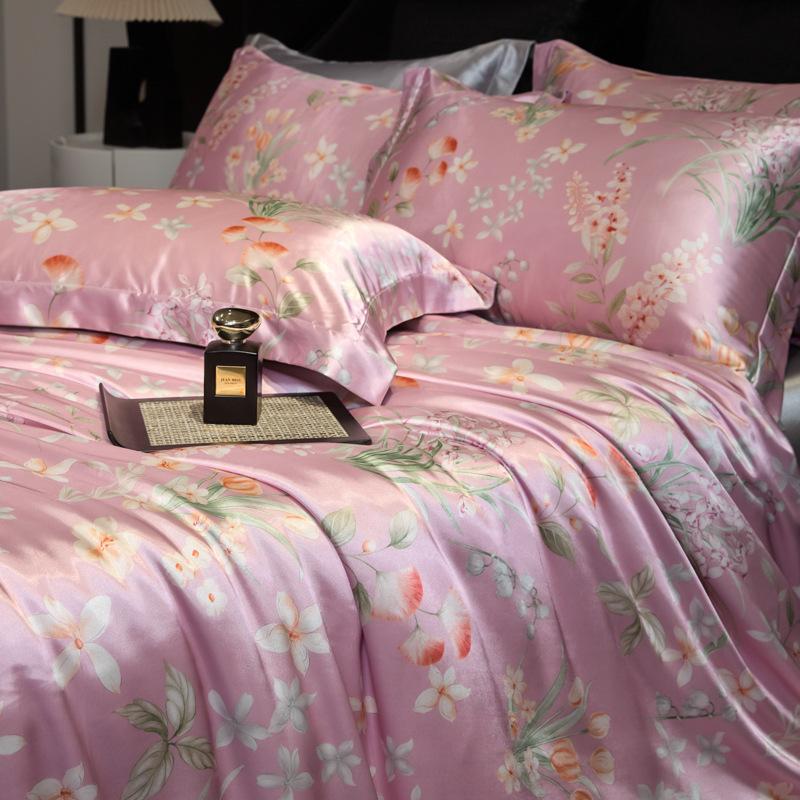 Luxurious Heavy Silk Four-Piece Double-Sided Mulberry Silk Duvet Set with Ice Silk Finish