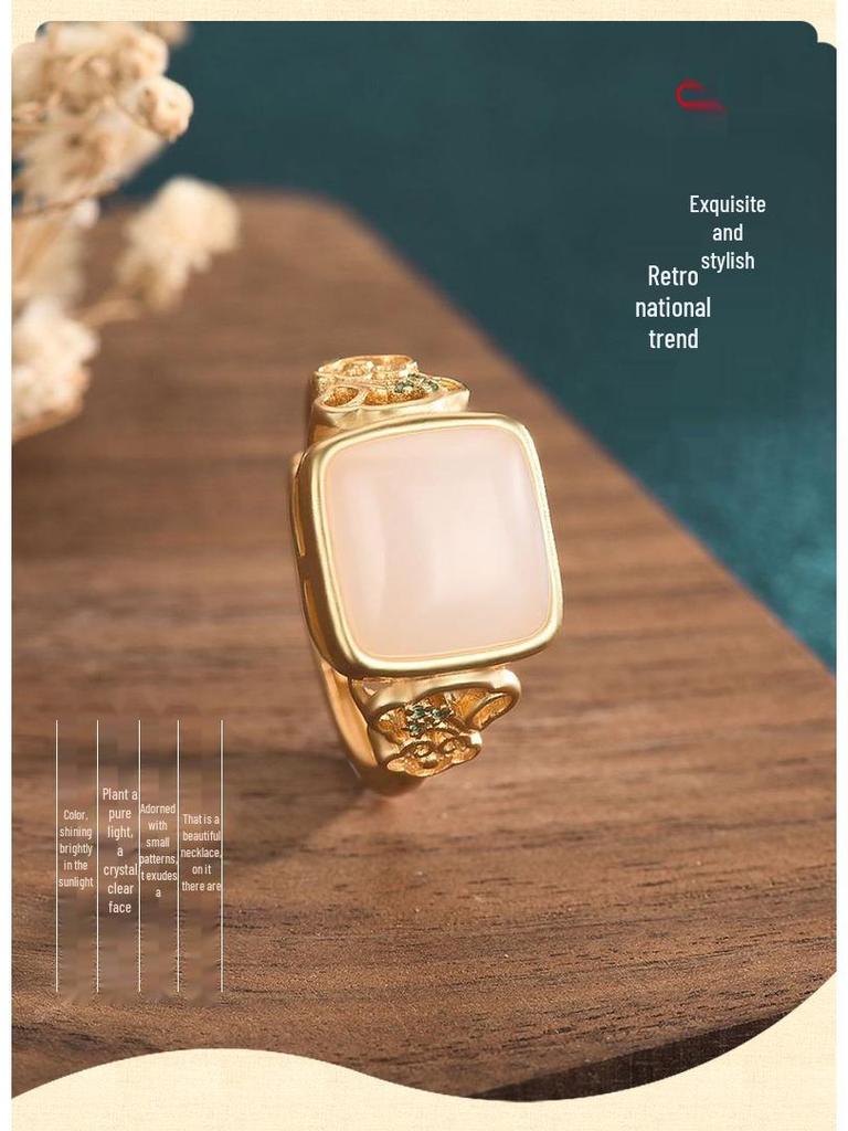 Eleganter chinesischer Hofstil vergoldeter Kupferring mit eingelegtem weißen Jade