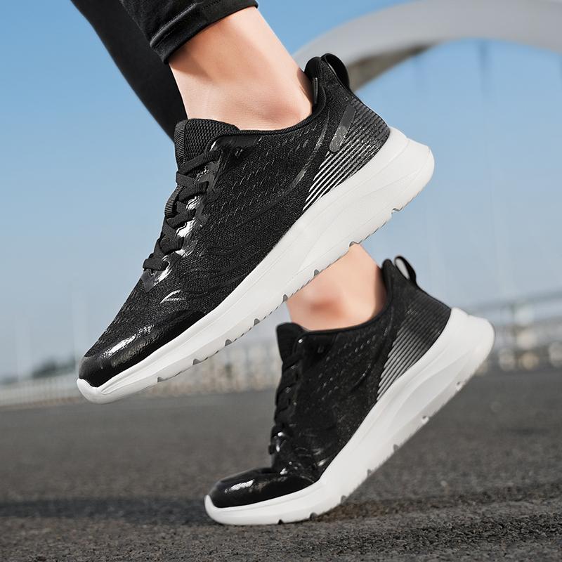 Men’s Black Sports Shoes White Running Sneakers Summer Breathable Shoes Students Over Sized Jogging Shoes Light Weight