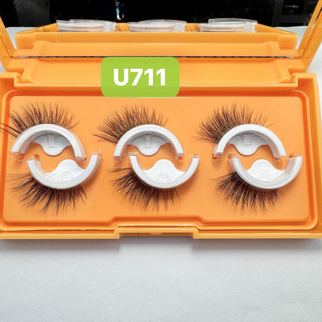 Qiao Zitong Self-Adhesive Eyelash Jelly Strips: Three Pairs of Long-Lasting, Easy-to-Wear False Eyelashes.