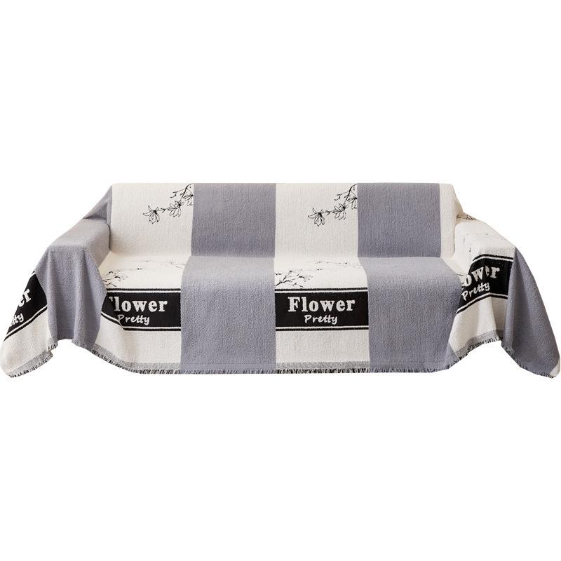 Bohemian Style Sofa Cover Universal for All Seasons  New Dustproof Scratchproof Sofa Towel Cushion Cover Quilted
