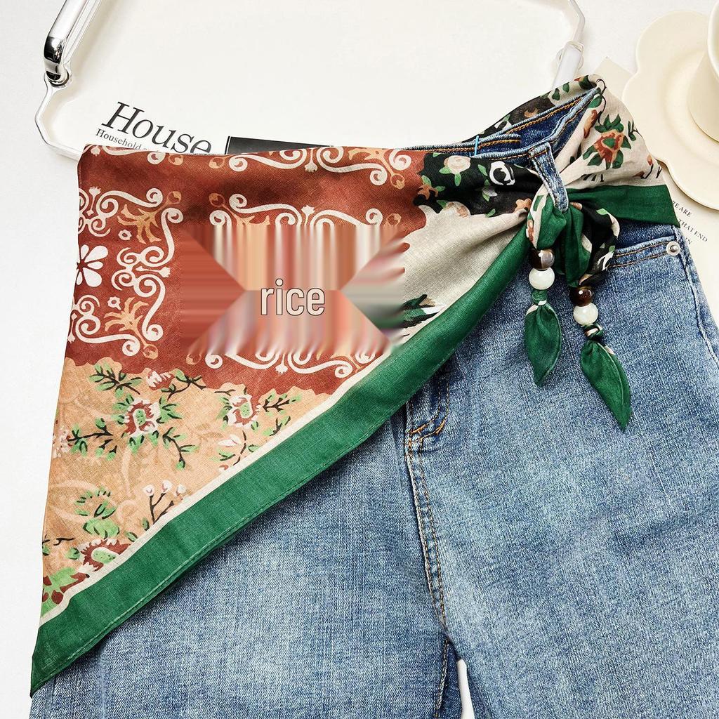 Retro Ethnisch Geschichteter Dreieckiger Seidenschal: Vielseitiger Gürtel, Kopftuch und Taillenaccessoire