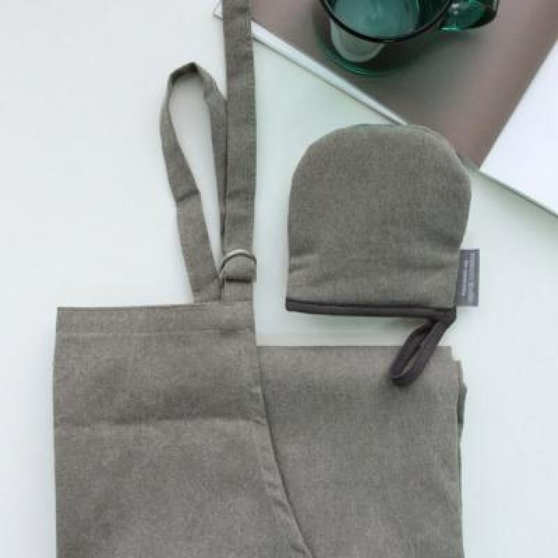 Brix Apron and Kitchen Gloves 2-Piece Set_Khaki