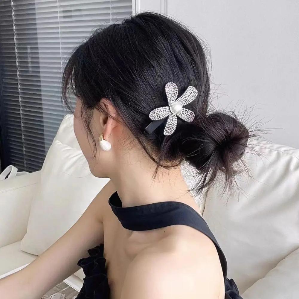 

Полный бриллиантовый цветок бусины в виде утконоса, блестящая боковая заколка, модная заколка для волос с бриллиантами и стразами для девочек