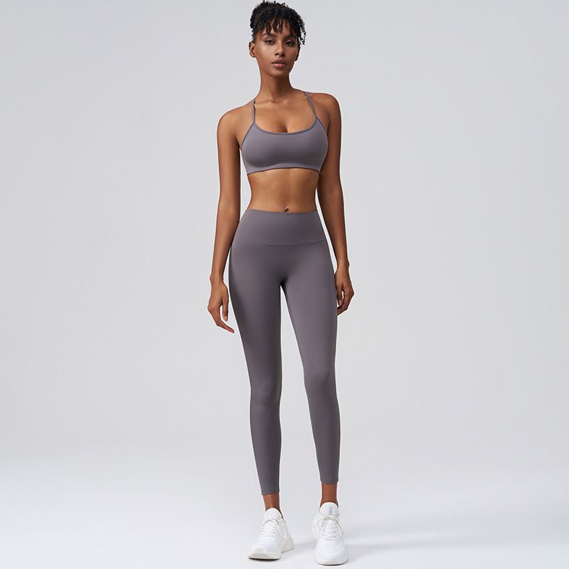 

Бесшовный костюм для йоги Женский комплект из двух предметов Красивая спина Вырез крест Одежда для тренировок с карманами Комплект из двух предметов Ударопрочный Пуш-ап Эластичный WX410CK378 green ROCK ASH/ROCK ASH L