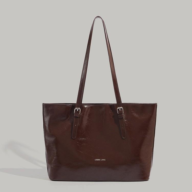 

Niche high-end sense retro large-capacity commuting versatile tote bag underarm bag simple zipper single shoulder big bag women