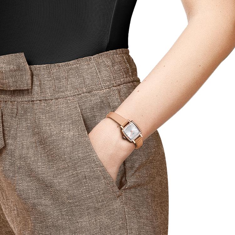 TISSOT Cute Collection Quartz Movement Women's Watch 20mm Silver Dial Stainless Steel Case Leather Strap T058.109.36.031.02