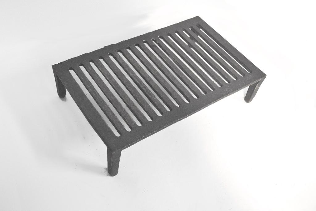 Ca145 - 39 X 23,5 Cm - Grătar din Fontă pe Picioare pentru Șemineu, Grătar