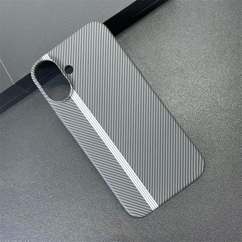 Double Color Carbon Fibre Silicone Phone Case for iphone 16 Pro Max Plus Ultra Thin Shockproof Bumper Cover Luxury