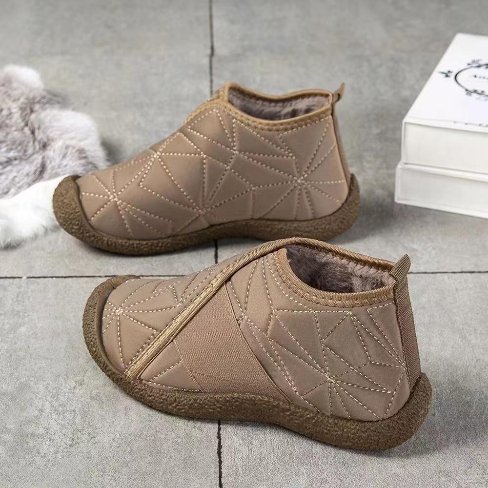 Winter New Soft-soled Non-slip Mother Shoes Fleece Thickened High-top Warm Cotton Shoes Light Casual Fashion Snow Boots