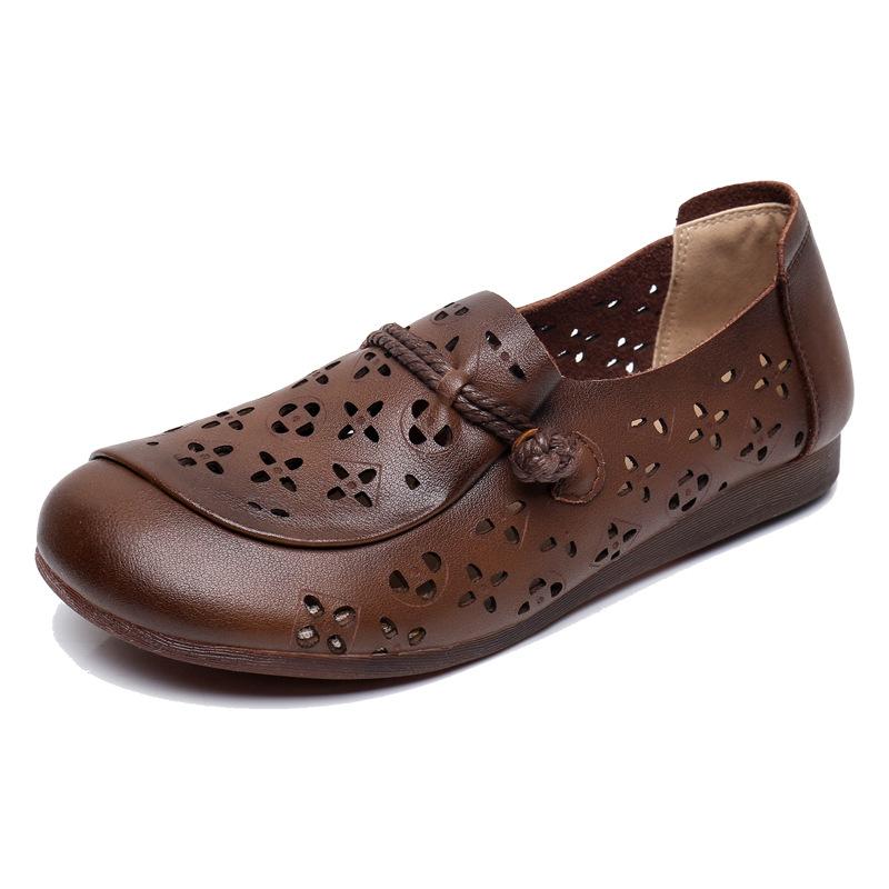 Leather round head flat bottom mother shoes soft sole soft surface comfortable foot women's single shoes deep mouth middle-aged women's leather shoes