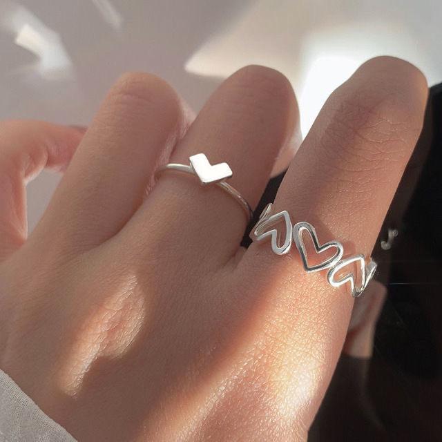 Hollow Love Open Ring: Trendy, Cold Style Niche Design for Women - Unique Fashion Statement for Index Finger