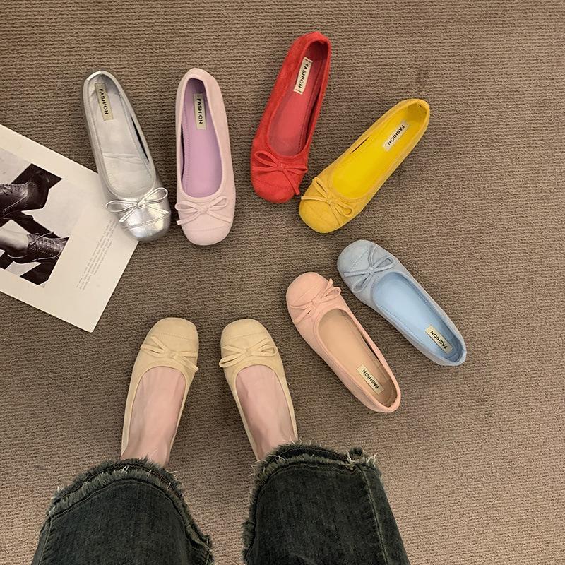 French shallow bow single shoes women's spring new flat-bottomed temperament inner height-increasing ballet shoes Mary Jane shoes