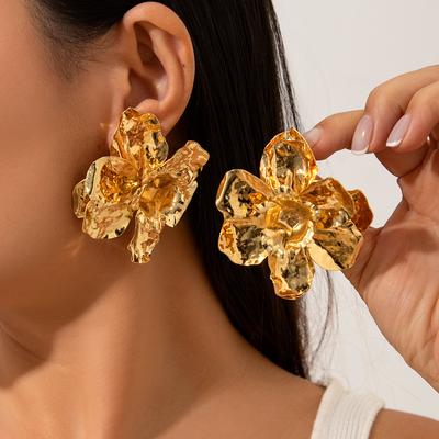 Übertriebene Metall-Großblumen-Ohrringe, Personalisierter dreidimensionaler gefalteter Blumen-Ohrschmuck