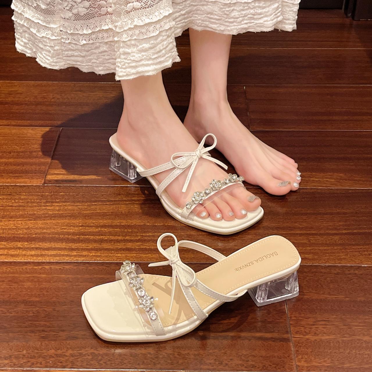 

2025 summer new beautiful fairy style bow one-word slippers women s thick heel outer wear fashion sandals fashion skirt 40
