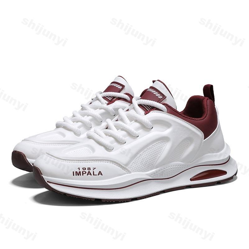 Fashion Men's Casual Shoes Spring 2025 New Niche Fashion Trend Versatile Comfortable Shoes Non slip Thick Soled Slip on Chunky sneakers