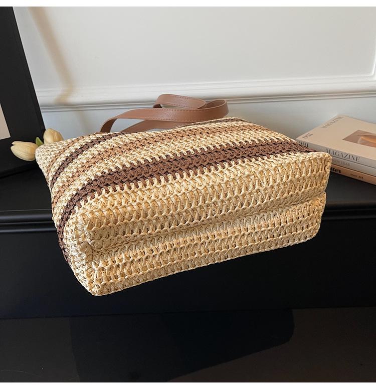 Bolsa de Palha Tecida com Listras Arco-Íris Feminina - 2026 Bolsa de Ombro de Grande Capacidade para Férias na Praia e Deslocamento