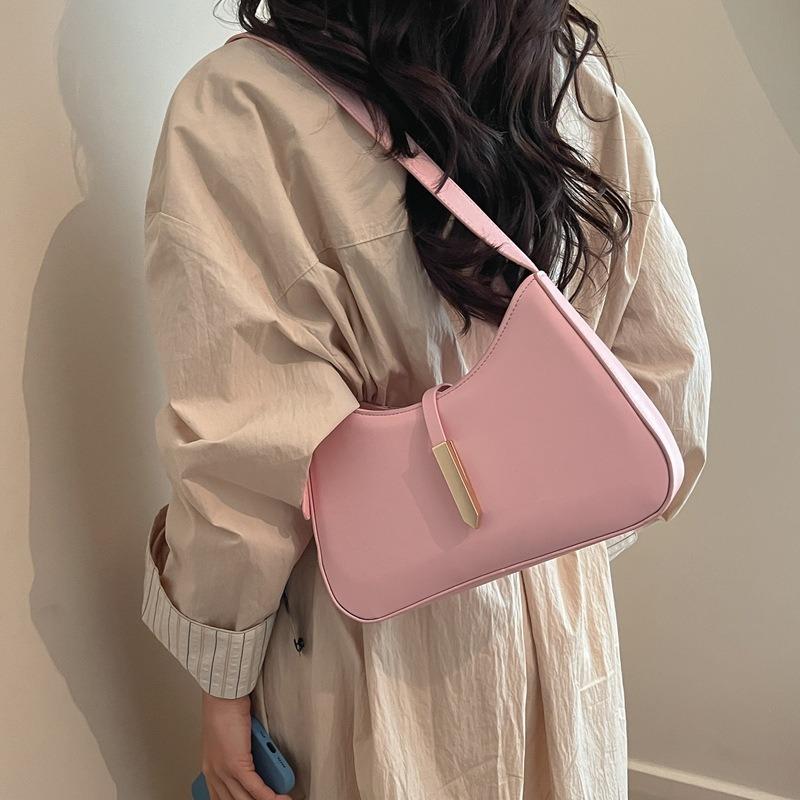 Premium sense portable underarm bag women's spring and summer new fashion versatile work commuter shoulder bag