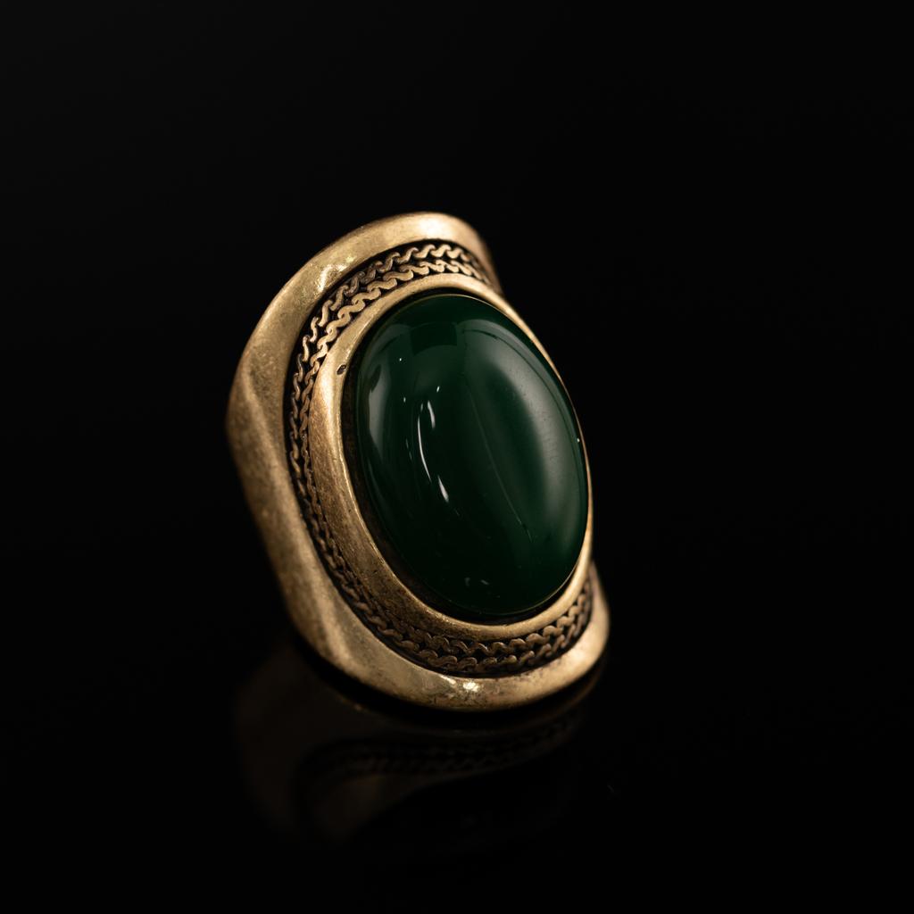 Medieval Copper Alloy Ring, Retro Court Style, High Sense Female Designer Temperament, New Ring