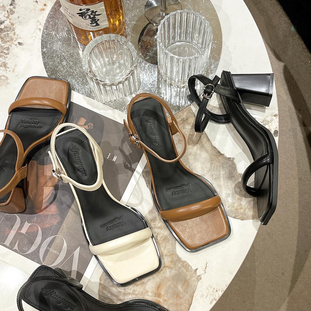 Temperament Sandals Women's 2025 Summer New Square Head Open-toed One-word Buckle High Heels with Skirt and Fairy Shoes