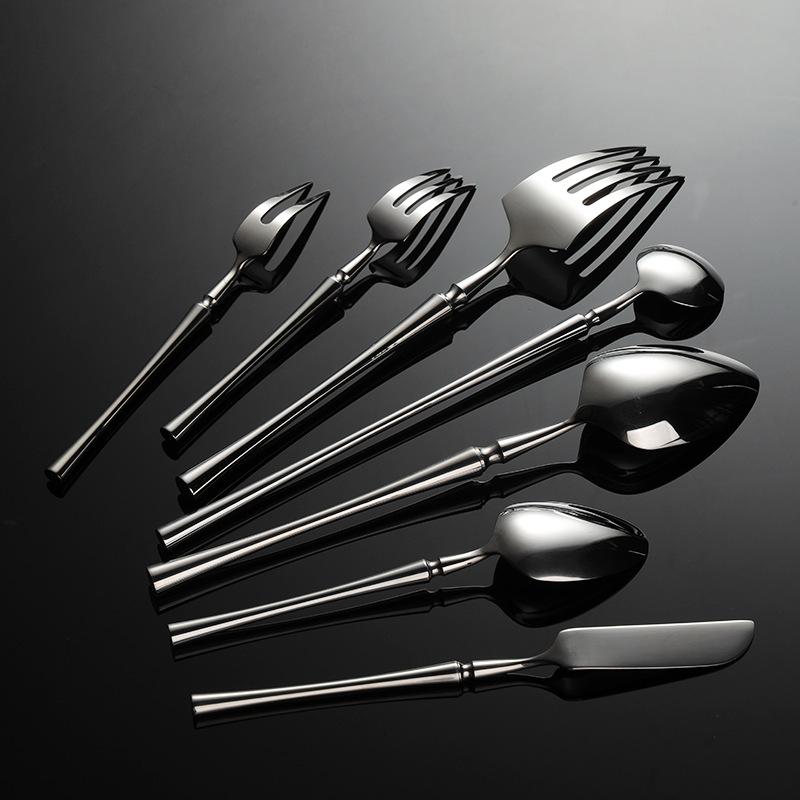 304 rozsdamentes acélból készült, több specifikációjú, kis derékú, nyugati stílusú ételkés, villa és kanálkészlet, vastagított szállodai és éttermi steakkés és -villa