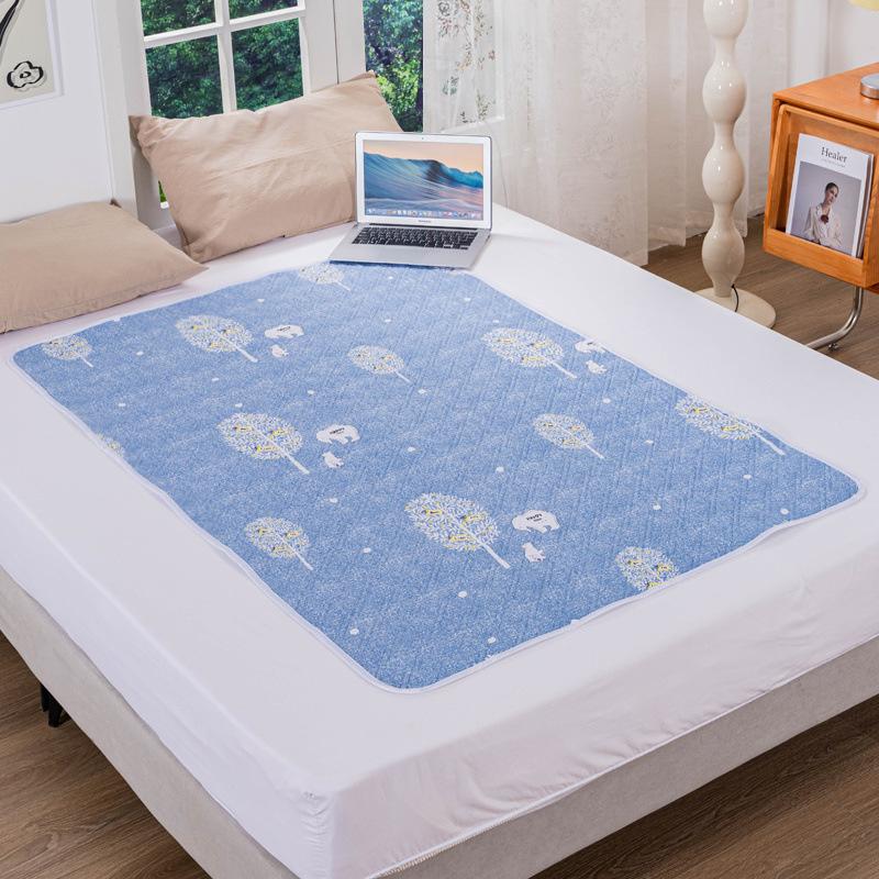 Waterproof Washable Mattress Urine Mat Cartoon Bed Protector Diaper Bedding Urine Pads Cloth Breathable Washable Incontinence Pads