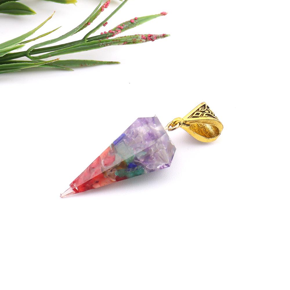 Seven-Color Gravel Necklace: Resin-Encapsulated Natural Stone Pendant N756