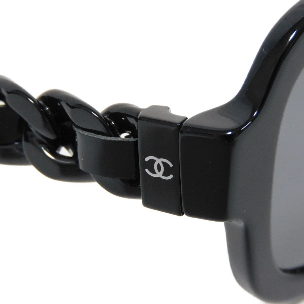Used 10097 Square Shape Butterfly 5465-QA c.888/T8 7968 Polarized Patent Leather Chain COCO Mark Black Women's from