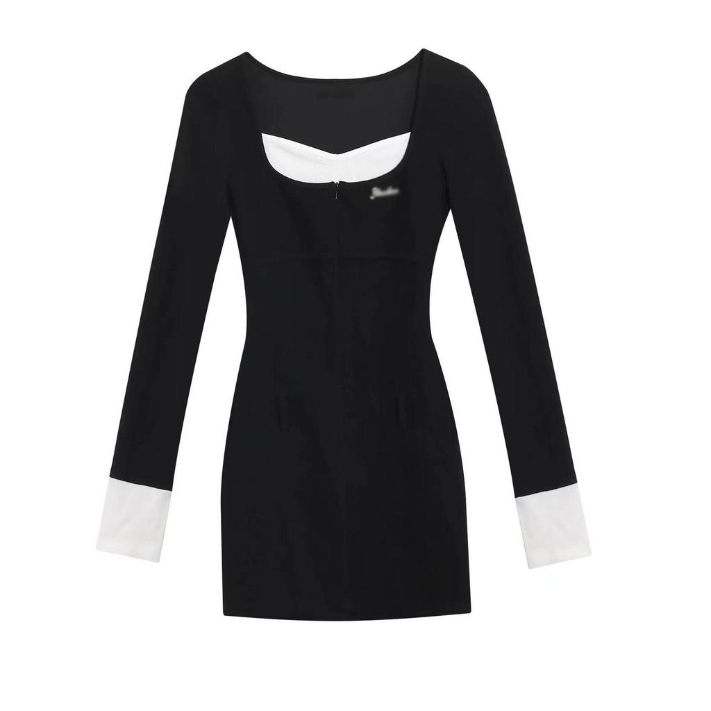 Women's Patchwork Color Block Letter Zipper Dress: Faux Two-Piece, Sweet & Spicy, Slimming, Hip-Hugging Short Skirt for Autumn/Winter.