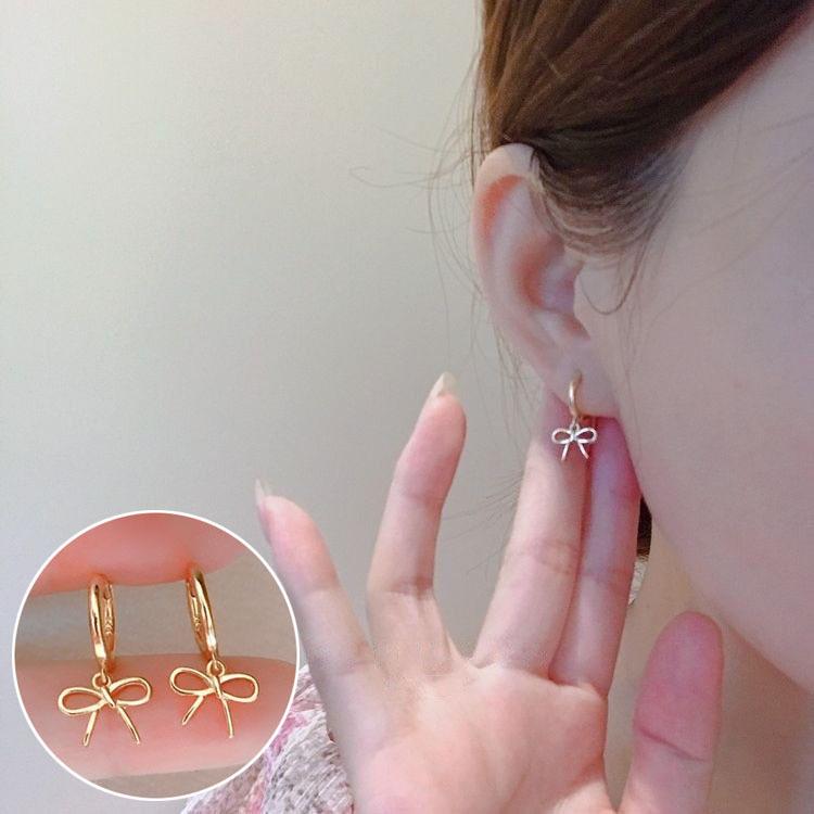 S925 Silver Snake-Shaped Hoop Earrings with Micro-Paved Zirconia - Retro Fashion for Women