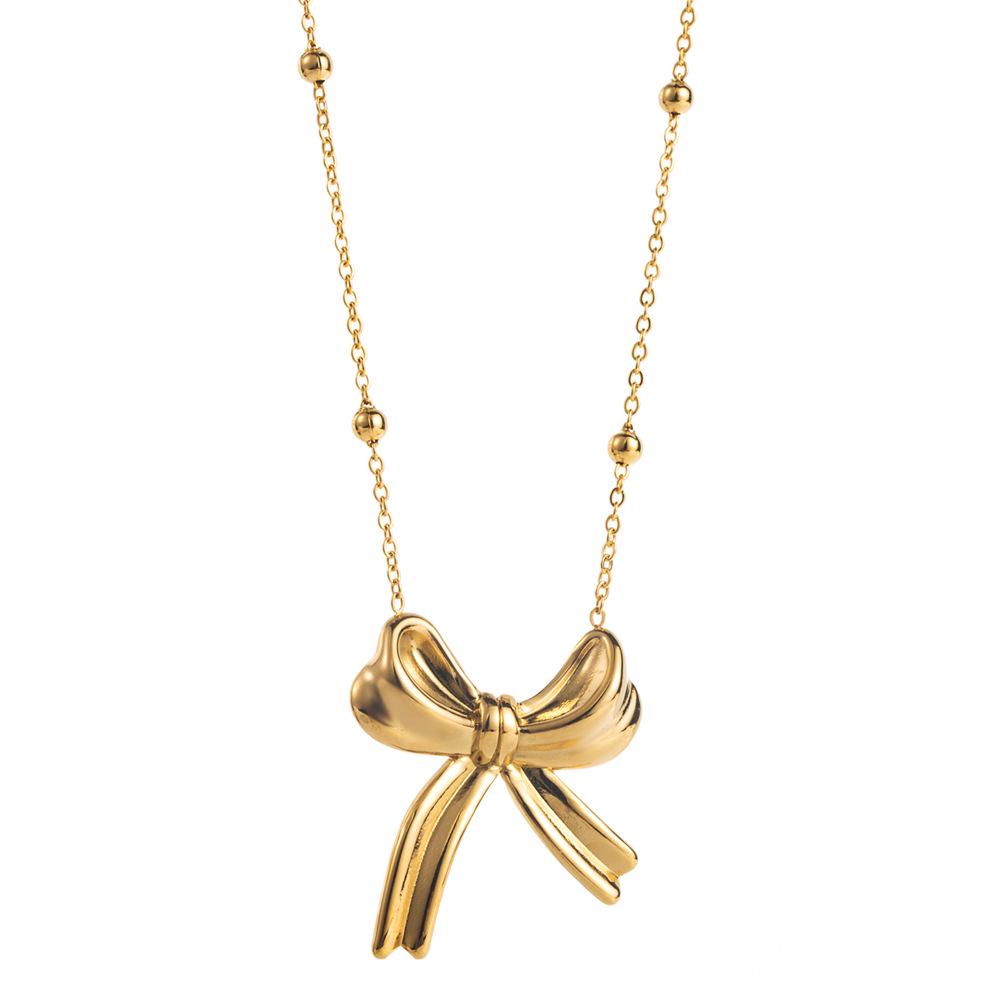 

Korean Style Titanium Steel Butterfly Necklace: Minimalist Light Luxury Clavicle Chain for Women