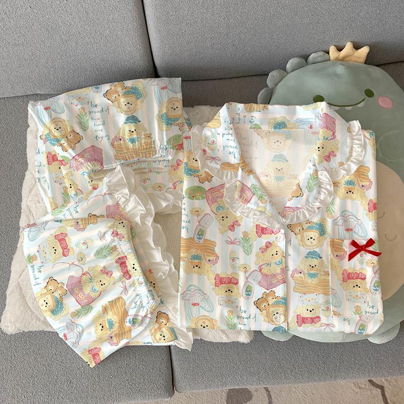 Welpen-süßer Imitations-Baumwoll-Spitzenpyjama für Damen Sommerwind-Loungewear Kurzarm kann draußen getragen werden dreiteiliges Set