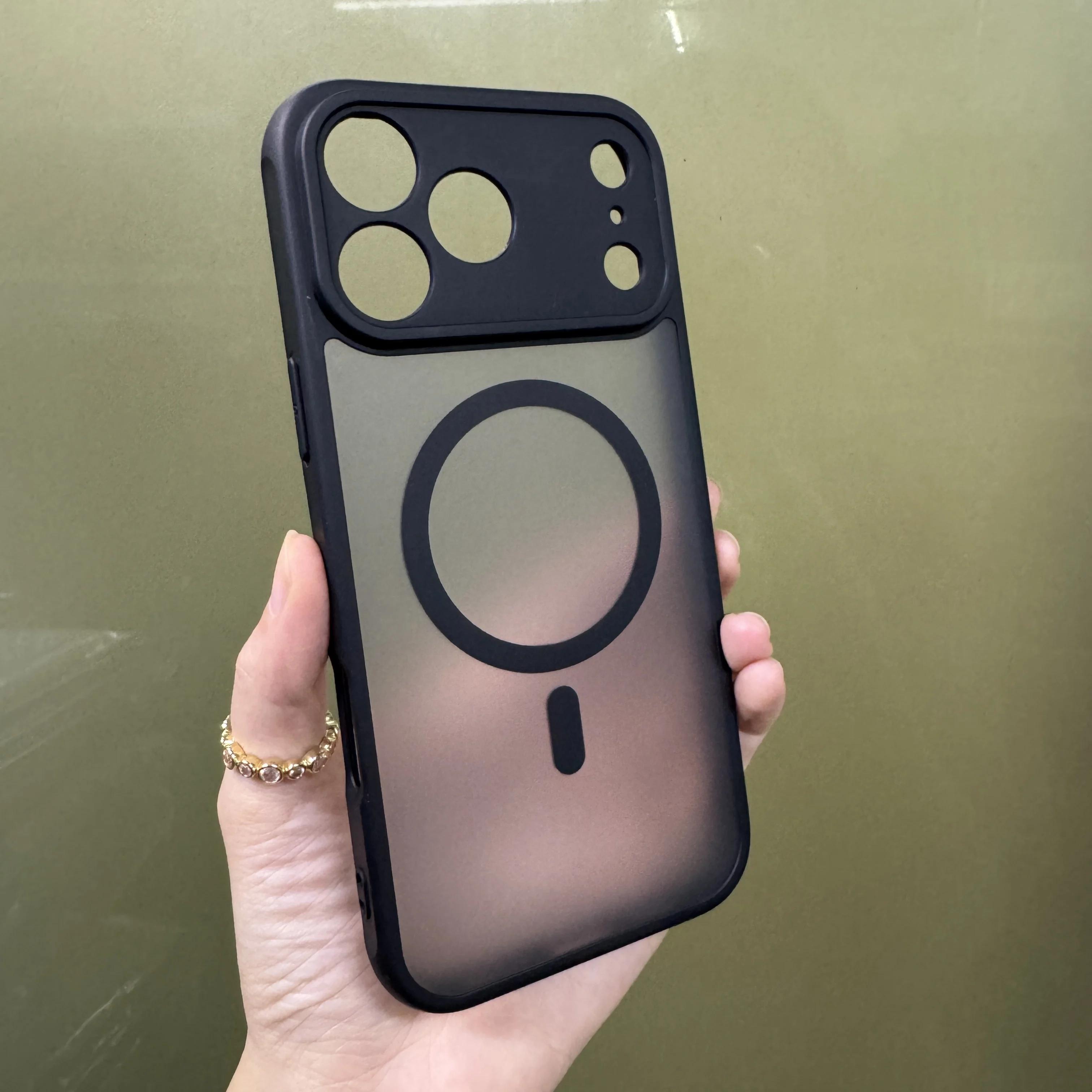 

Роскошный матовый прозрачный чехол для телефона со шнурком для IPhone 17 Air 17 Pro Max со шнурком, защитой камеры, магнитной беспроводной зарядкой iPhone17 Pro Max