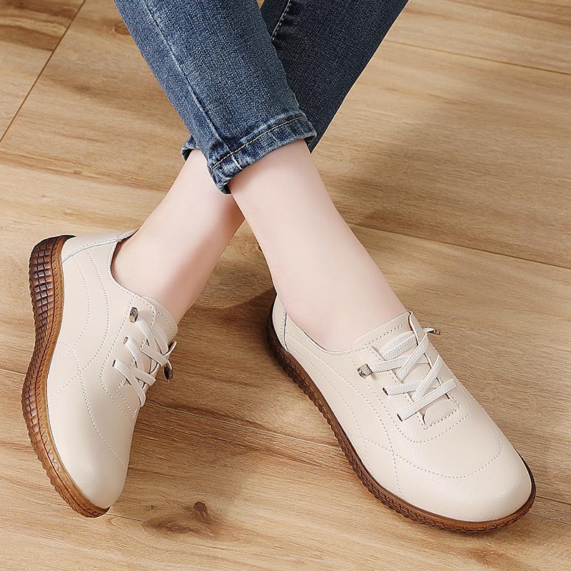 Women Soft Casual Shoes Loafers Simple Elegant Summer Sneakers Breathable Leather Moccasins Shoes Plus Size