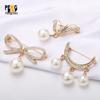 Elegant Pearl Brooch Pin for Clothes and Cardigans - Women's Accessory