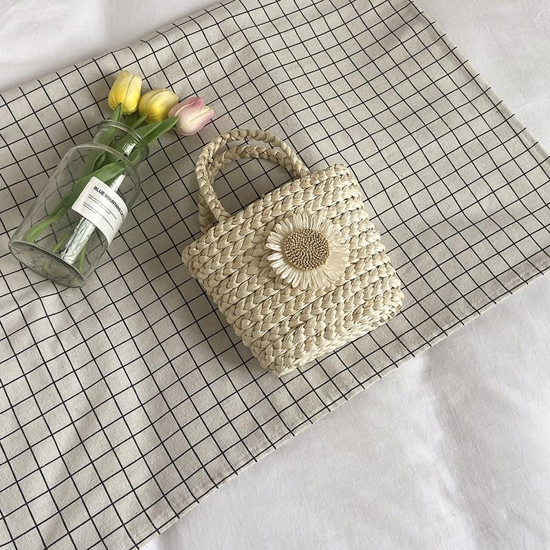 Trendy Street Style Small Woven Bucket Bag For Women Elegant Casual Tote Bag With Unique Design Style Two