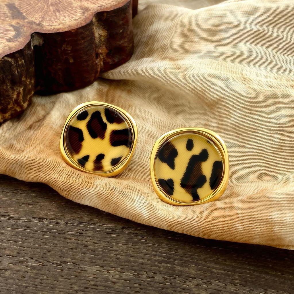 Exquisite Diamond Leopard Print Circle Earrings: Light Luxury, Fashionable, High-End Dangle Jewelry for Women